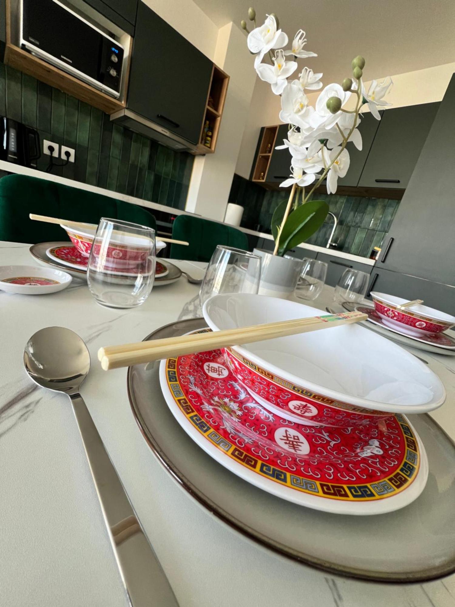 L'Asian - New T2 Proche Gare Vitry-sur-Seine Exterior foto